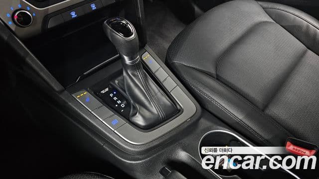 Hyundai Avante AD 1.6 GDI Value Plus, 2018 9