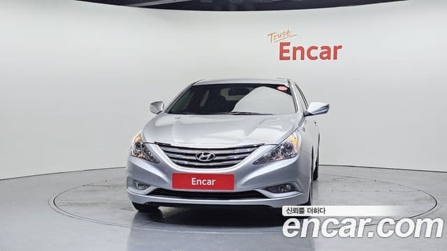Hyundai YF Sonata Luxury, 2012 3