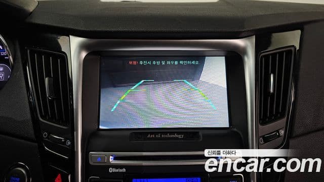 Hyundai YF Sonata Luxury, 2012 17