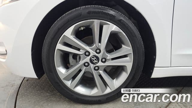 Hyundai Avante AD 1.6 GDI Value Plus, 2018 все фото