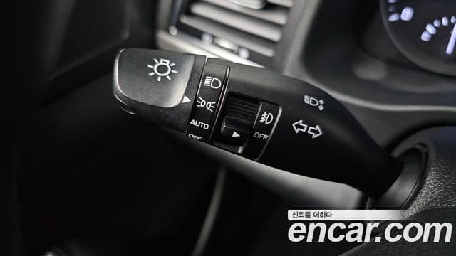 Hyundai Avante AD 1.6 GDI Value Plus, 2018 16