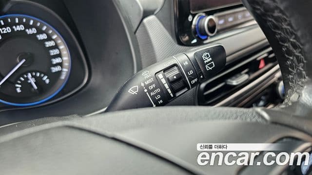 Hyundai The / новый New Kona гибрид Modern, 2021 18