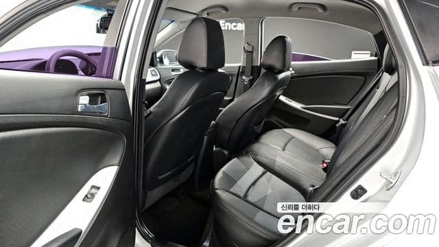 Hyundai Accent(новый кузов / новое поколение) 1.4 VVT Modern(для людей с инвалидностью), 2014 12