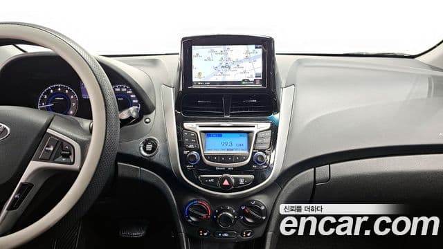 Hyundai Accent(новый кузов / новое поколение) 1.4 VVT Modern(для людей с инвалидностью), 2014 15