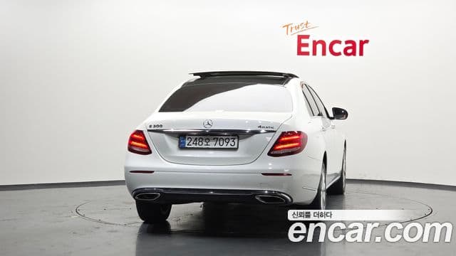 Mercedes-Benz E-класс W213 Exclusive, 2019 4