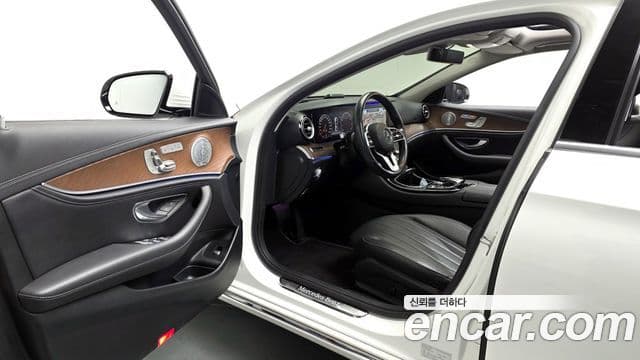 Mercedes-Benz E-класс W213 Exclusive, 2019 10