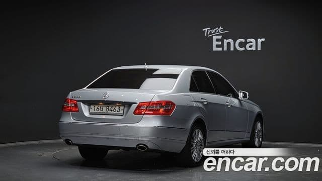 Mercedes-Benz E-класс W212 E300 Elegance, 2010 2
