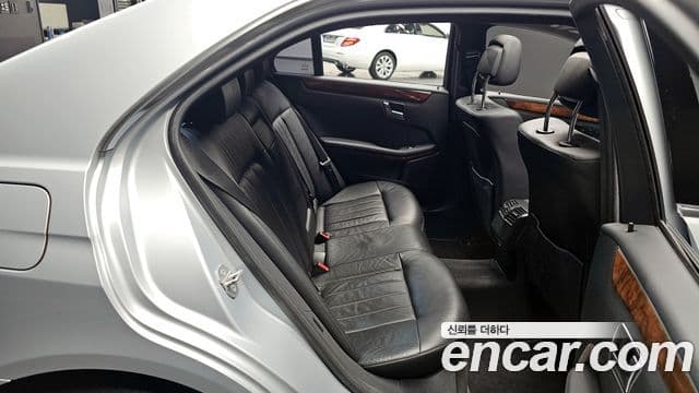 Mercedes-Benz E-класс W212 E300 Elegance, 2010 11