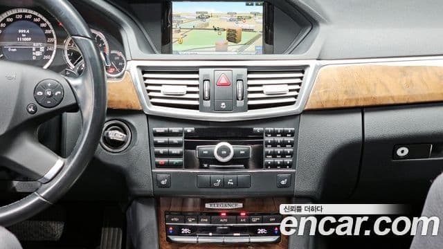Mercedes-Benz E-класс W212 E300 Elegance, 2010 14
