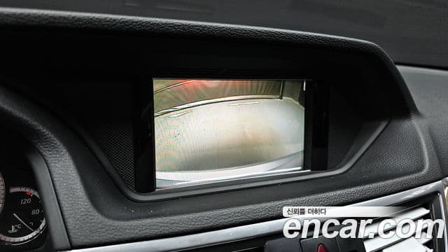 Mercedes-Benz E-класс W212 E300 Elegance, 2010 15