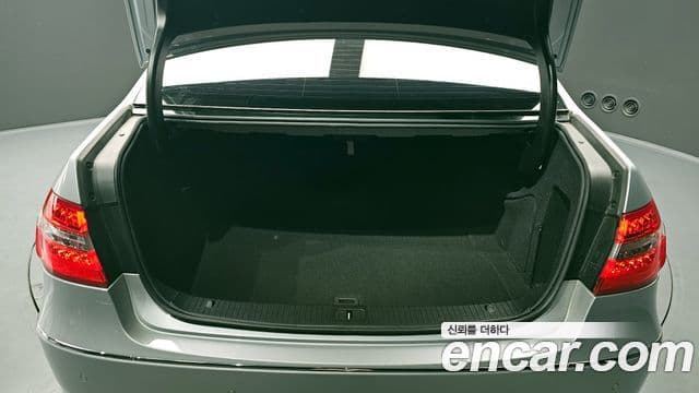 Mercedes-Benz E-класс W212 E300 Elegance, 2010 20