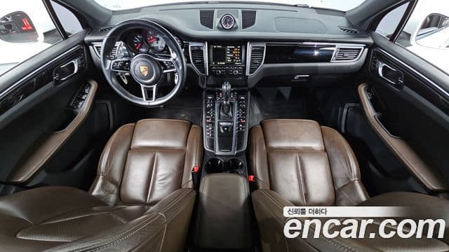 Porsche Macan 95B, 2015 7