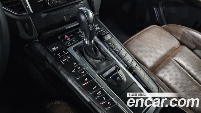 Porsche Macan 95B, 2015 9