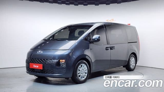 Hyundai Staria Modern, 2022 1