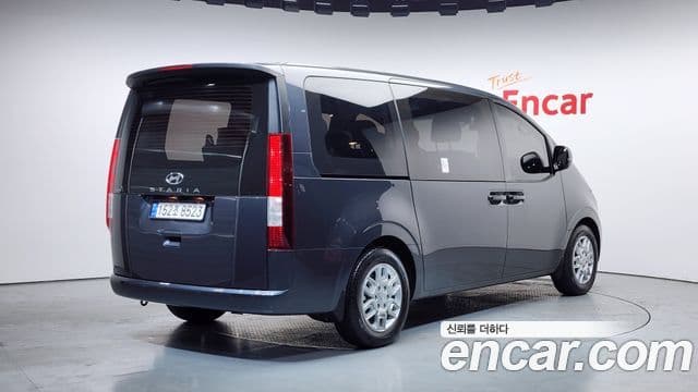 Hyundai Staria Modern, 2022 2