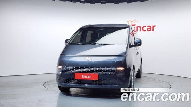 Hyundai Staria Modern, 2022 3