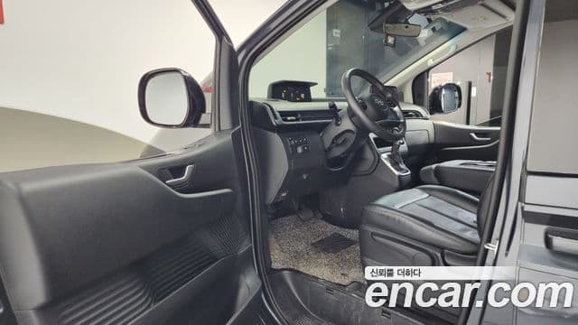 Hyundai Staria Modern, 2022 10