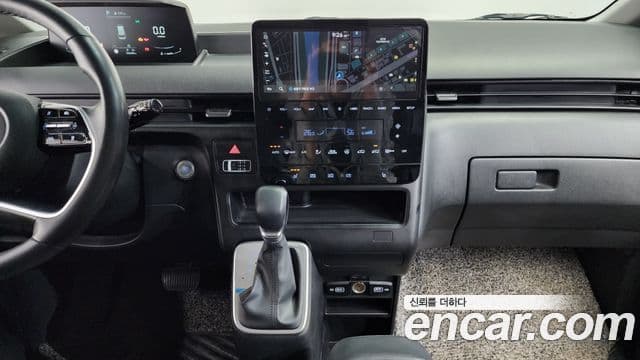 Hyundai Staria Modern, 2022 15