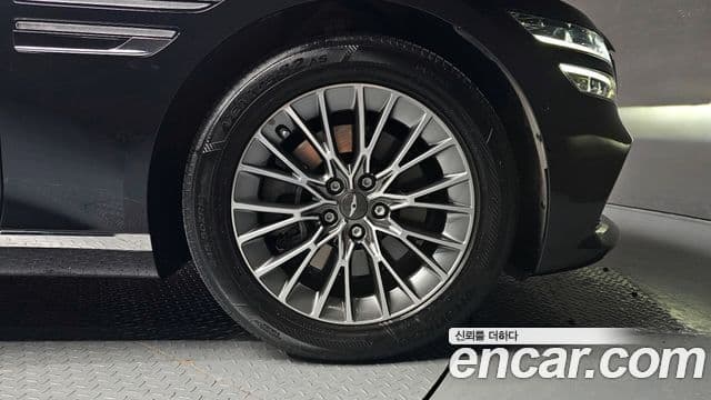 Genesis G80 (RG3) бензин 2.5 турбо AWD, 2022 все фото
