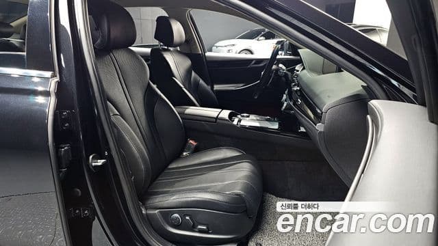 Genesis G80 (RG3) бензин 2.5 турбо AWD, 2022 10