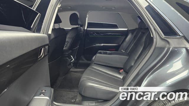 Hyundai Grandeur (GN7) Exclusive, 2023 12