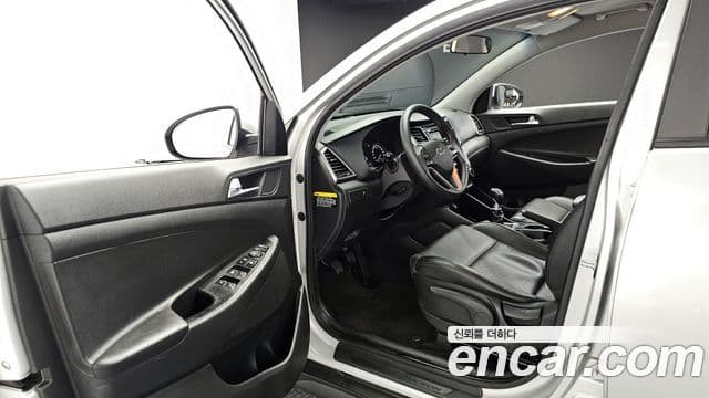 Hyundai All New Tucson Style, 2017 11