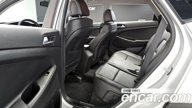 Hyundai All New Tucson Style, 2017 12