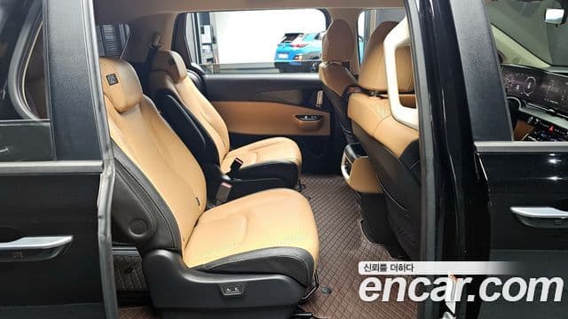 Kia Carnival 4세대 Prestige, 2022 11