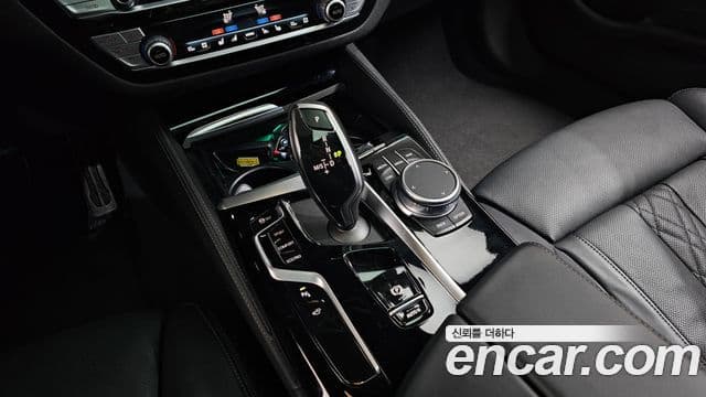 BMW 5시리즈 (G30) 530i xDrive M Sport, 2021 9