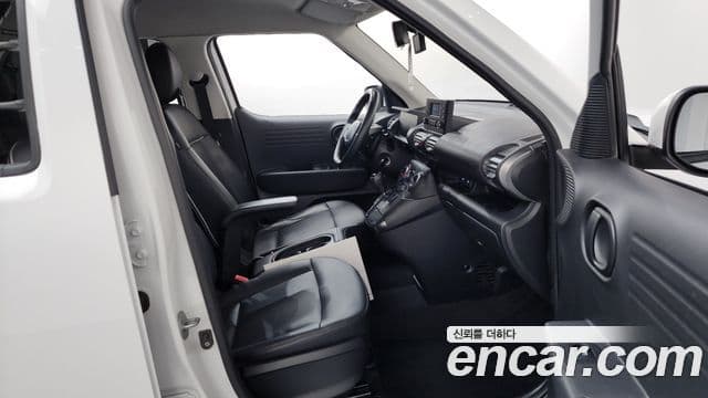 Hyundai Casper Smart, 2023 11