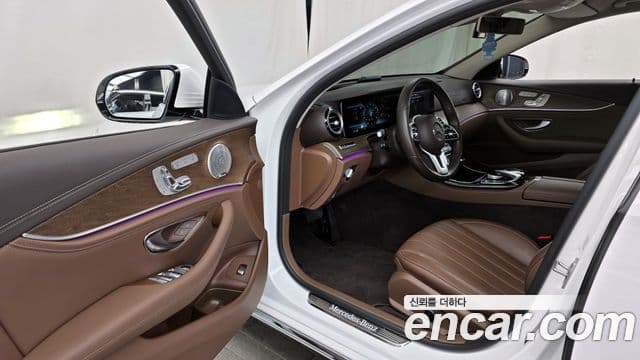 Mercedes-Benz E-класс W213 Exclusive, 2020 10