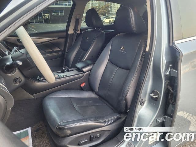 Infiniti Q50 Premium, 2015 10