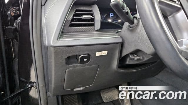 KG모빌리티(SsangYong) Torres T5, 2024 16