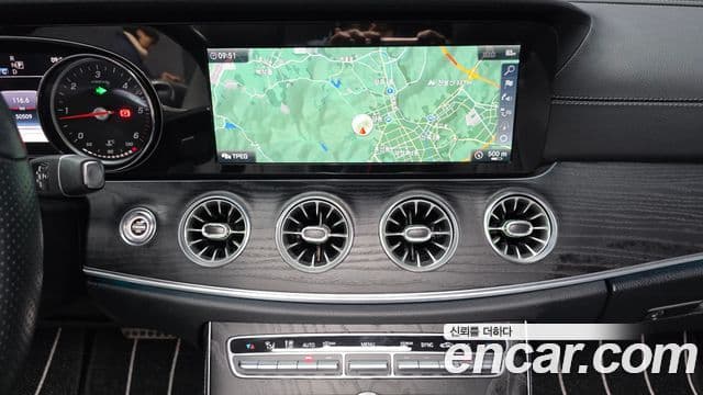 Mercedes-Benz E-класс W213 E220d кабриолет, 2019 15