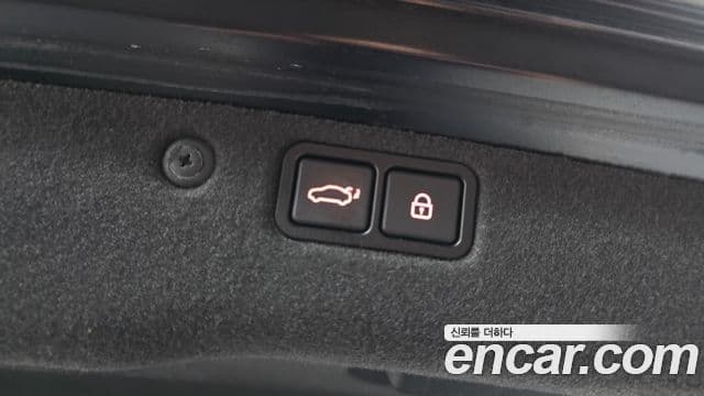 Hyundai Equus(новый кузов / новое поколение) Prestige VVIP팩, 2012 6