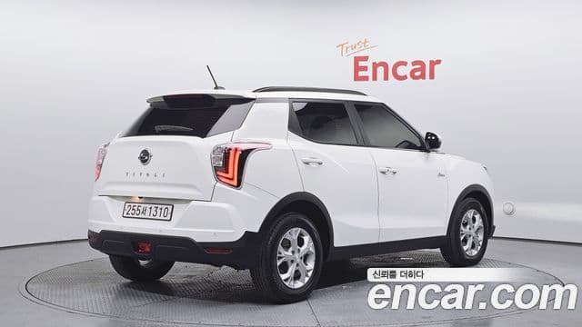 KG모빌리티(SsangYong) Berry New Tivoli V3, 2022 2
