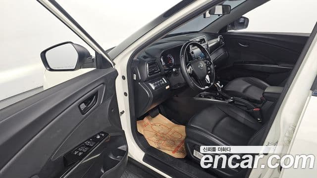 KG모빌리티(SsangYong) Berry New Tivoli V3, 2022 10