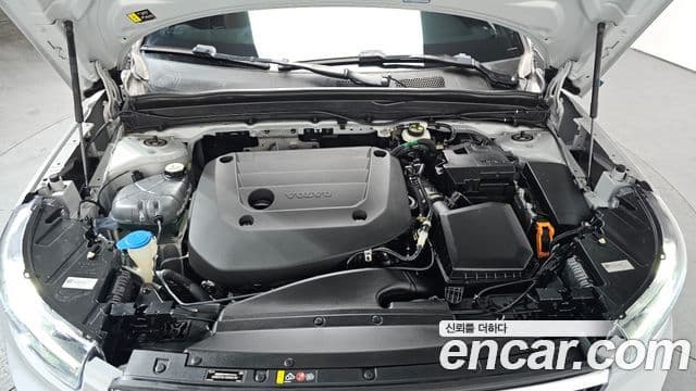 Volvo XC40 B4 Inscription, 2022 6