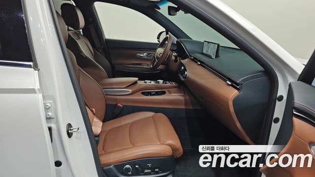 Genesis GV70, 2023 11