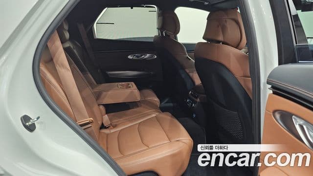 Genesis GV70, 2023 12