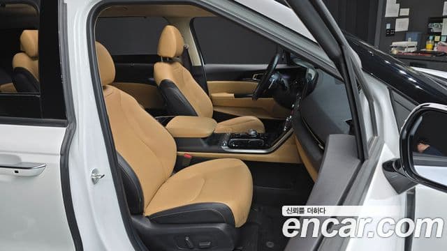 Kia Carnival 4세대 Signature, 2023 12