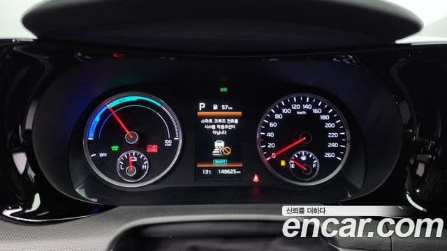 Kia K5 гибрид 3세대 Prestige, 2022 8