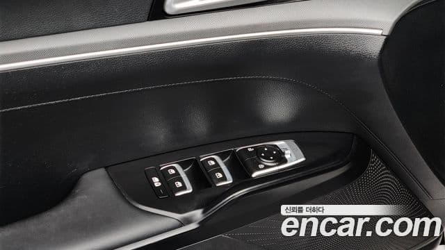 Kia K5 гибрид 3세대 Prestige, 2022 13