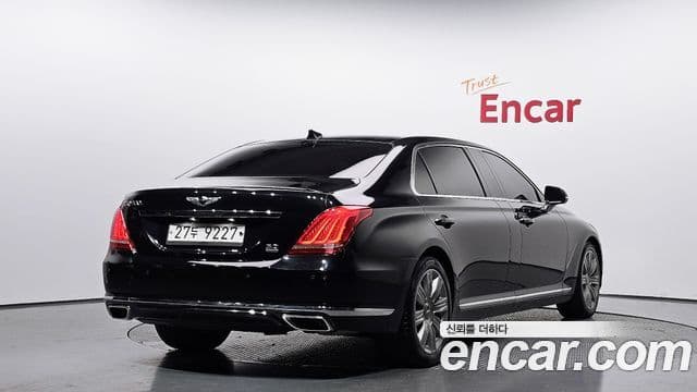 Genesis EQ900 Prestige, 2018 2