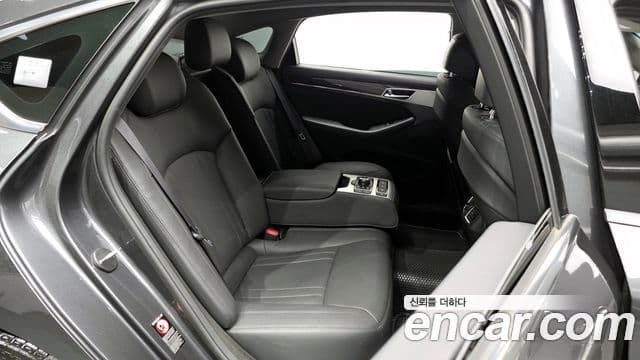Genesis G80 Luxury, 2019 12