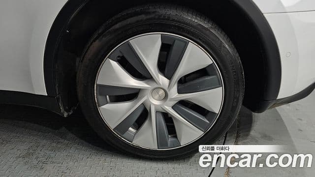 Tesla модель Y Long Range AWD, 2022 все фото