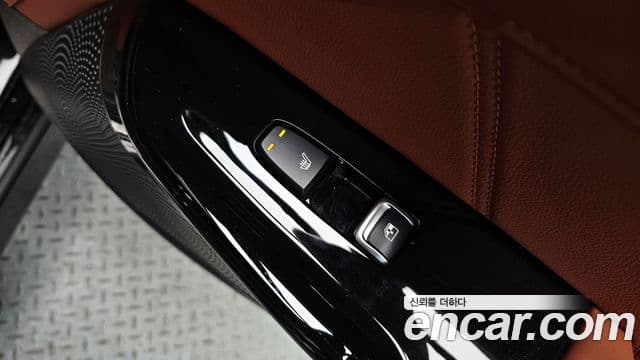 Kia The / новый New K5 3세대 Signature, 2024 18