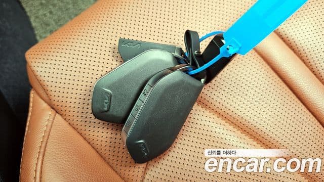 Kia The / новый New K5 3세대 Signature, 2024 19