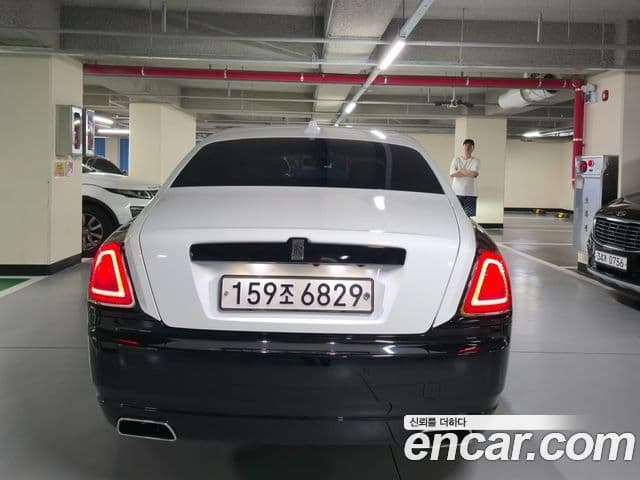 Rolls-Royce 고스트 6.6 EWB V12, 2019 все фото