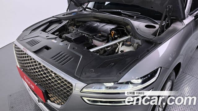 Genesis GV70, 2021 6